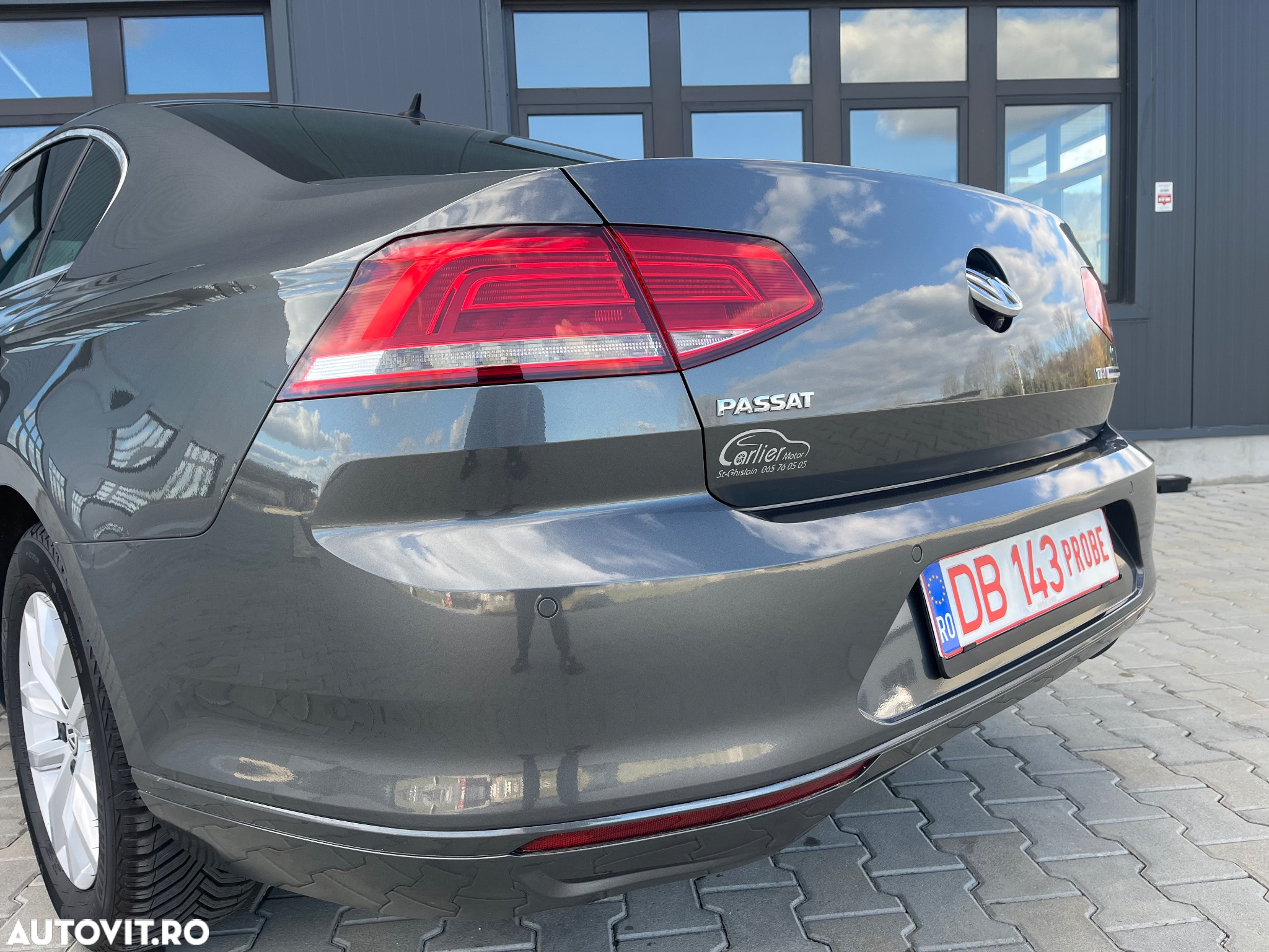 Volkswagen Passat 1.6 TDI (BlueMotion Technology) Comfortline - 18