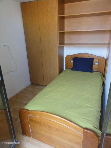 Arrenda Apartamento T3 Lisboa Entre Campos - Grande imagem: 3/8