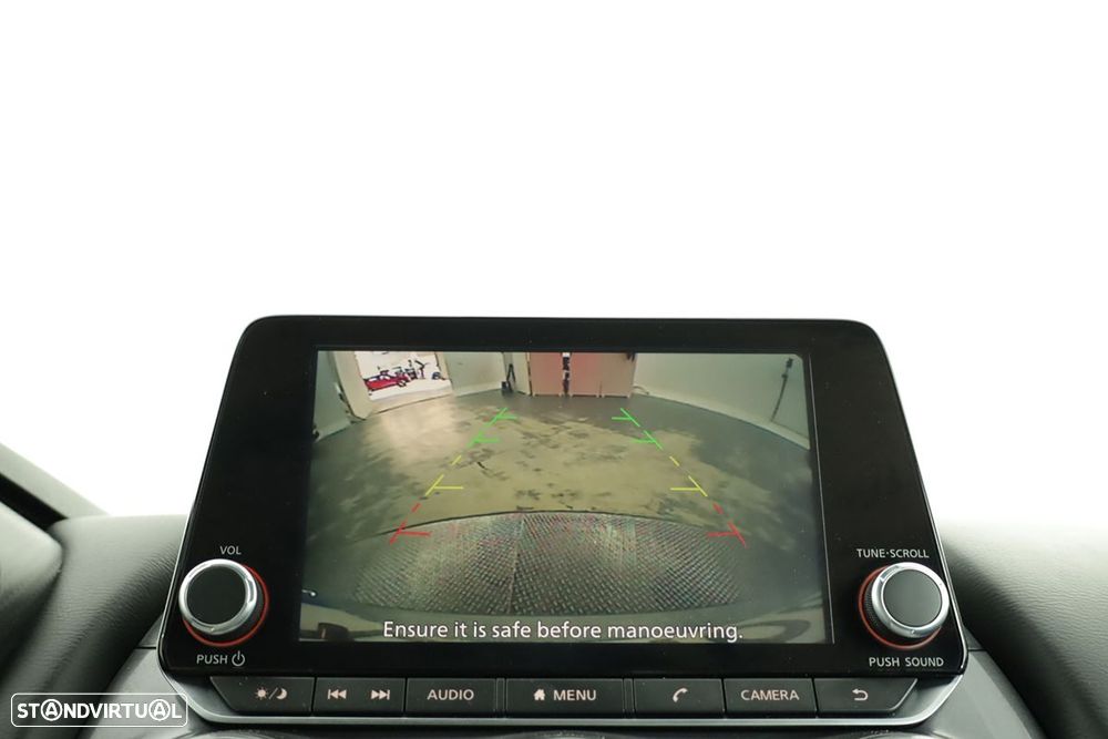 Nissan Juke 1.0 DIG-T N-Design Black DCT - 11