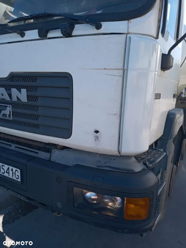 MAN F2000 - 3