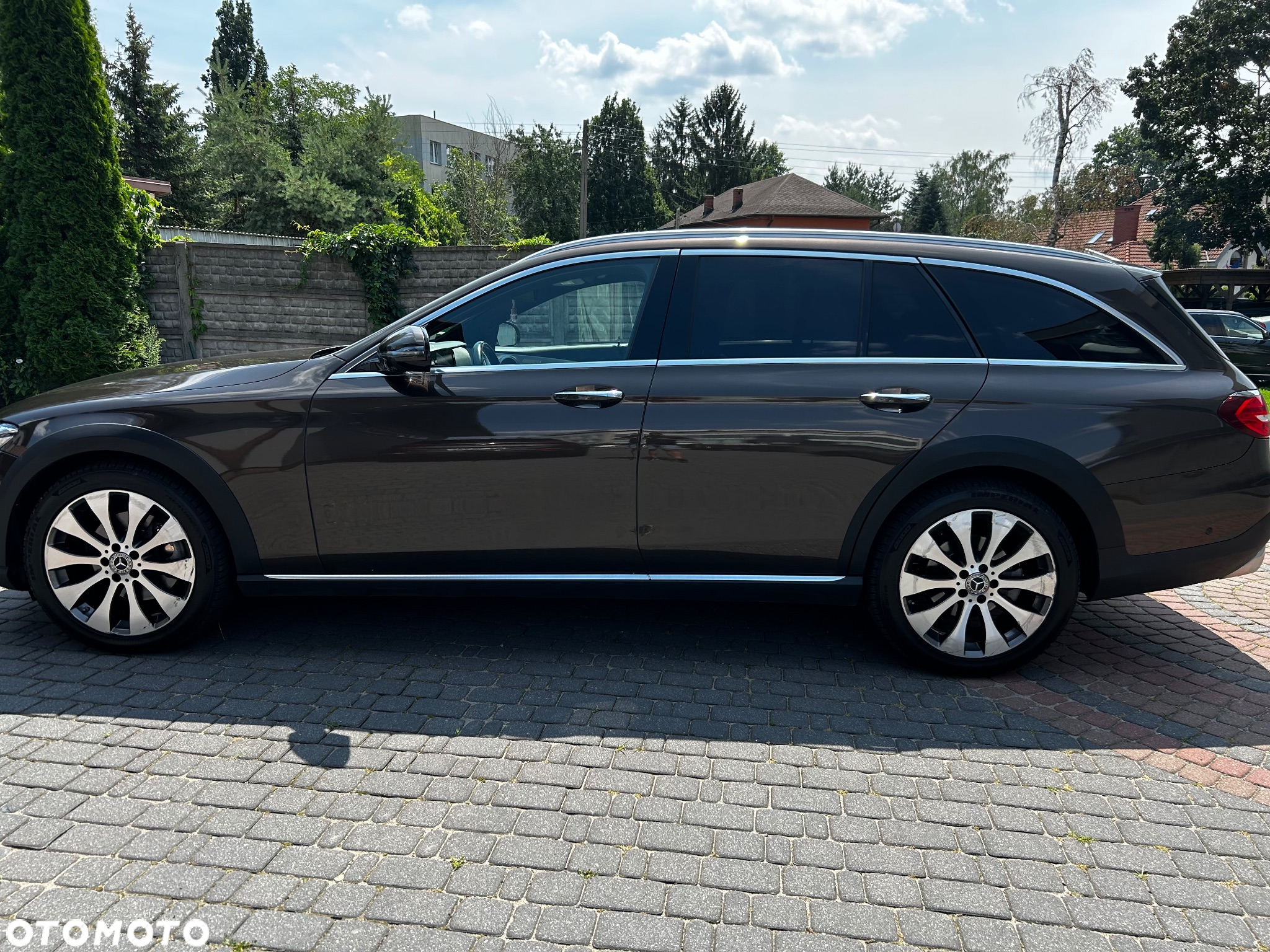 Mercedes-Benz Klasa E 220 d 4-Matic All-Terrain - 6