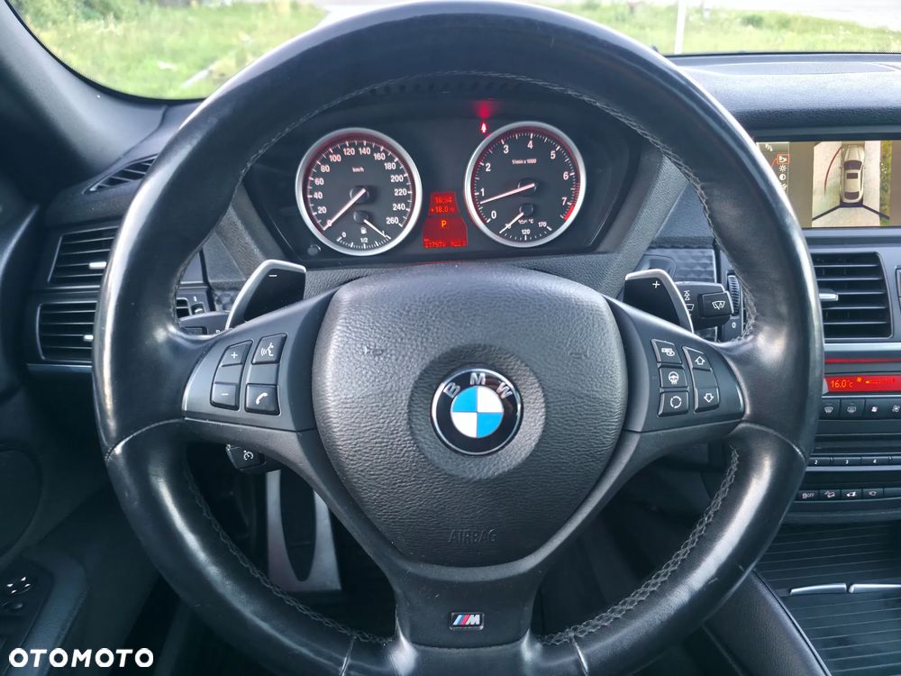 BMW X6 xDrive35i - 11