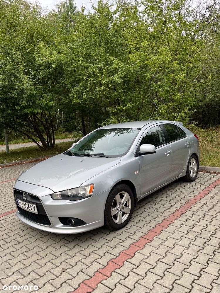 Mitsubishi Lancer