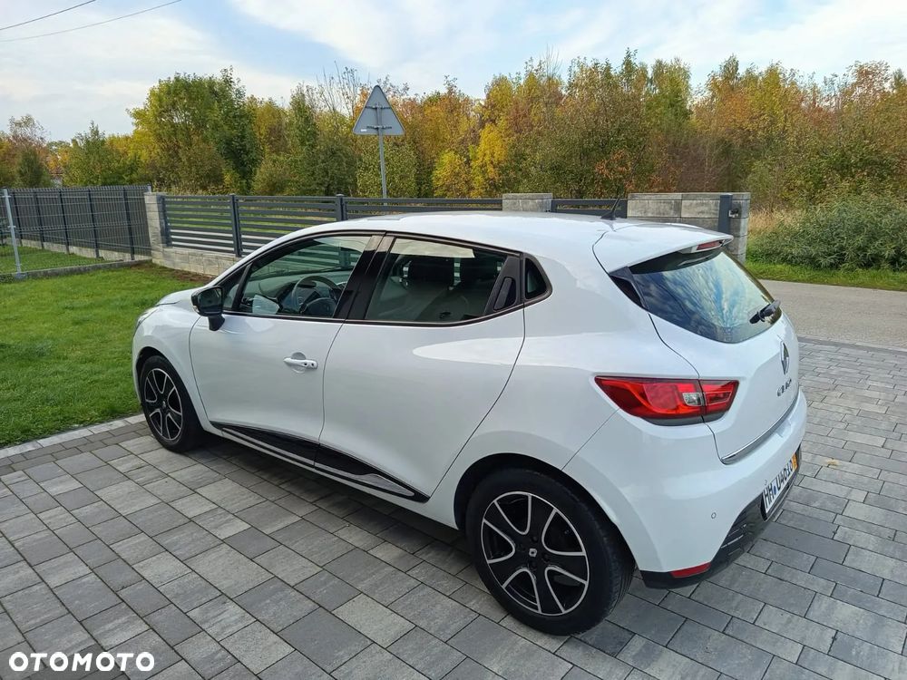Renault Clio - 6