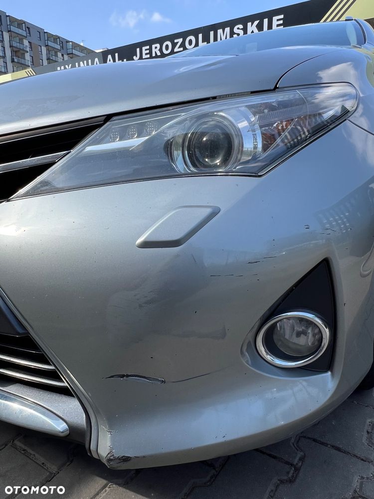 Toyota Auris - 4