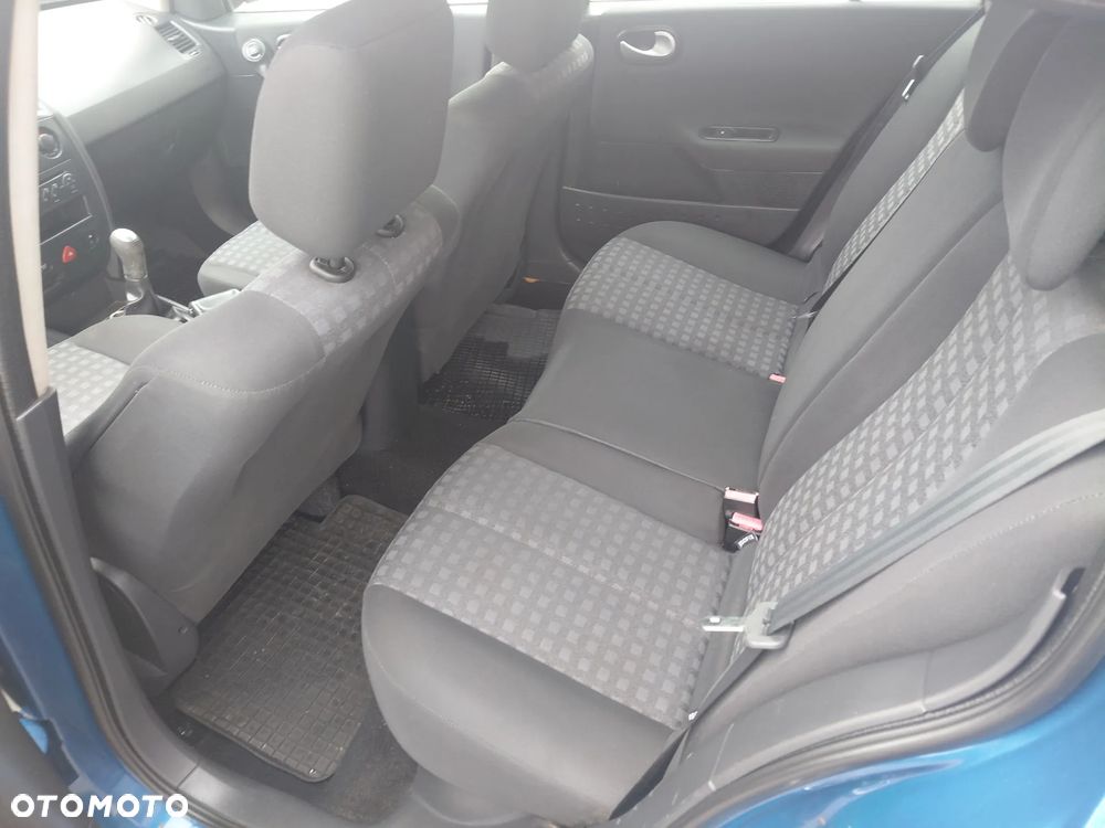 Renault Megane 1.6 16V 110 Expression - 8