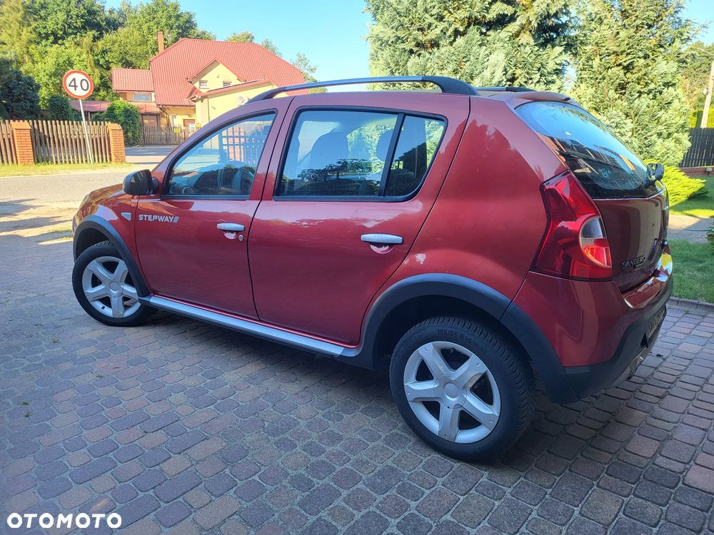 Dacia Sandero Stepway 1.6 - 34
