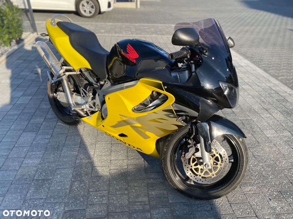 Honda CBR - 2