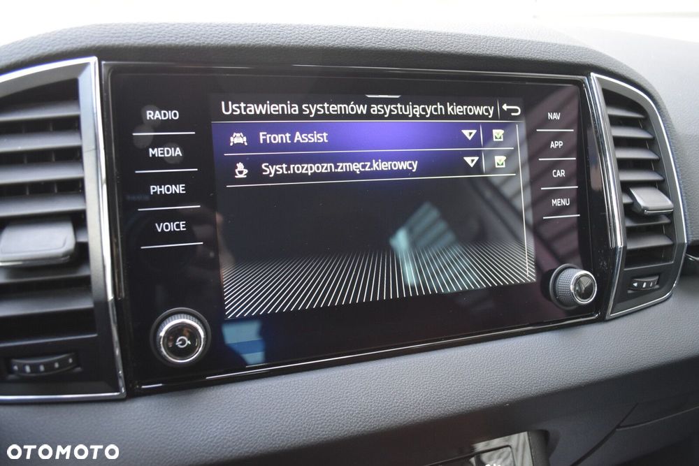 Skoda Karoq 1.5 TSI ACT 4x2 Style - 21