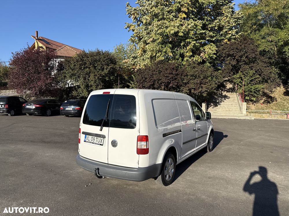 Volkswagen Caddy Maxi - 6
