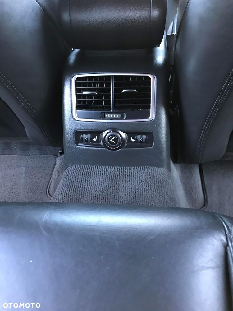 Audi S6 Avant - 31