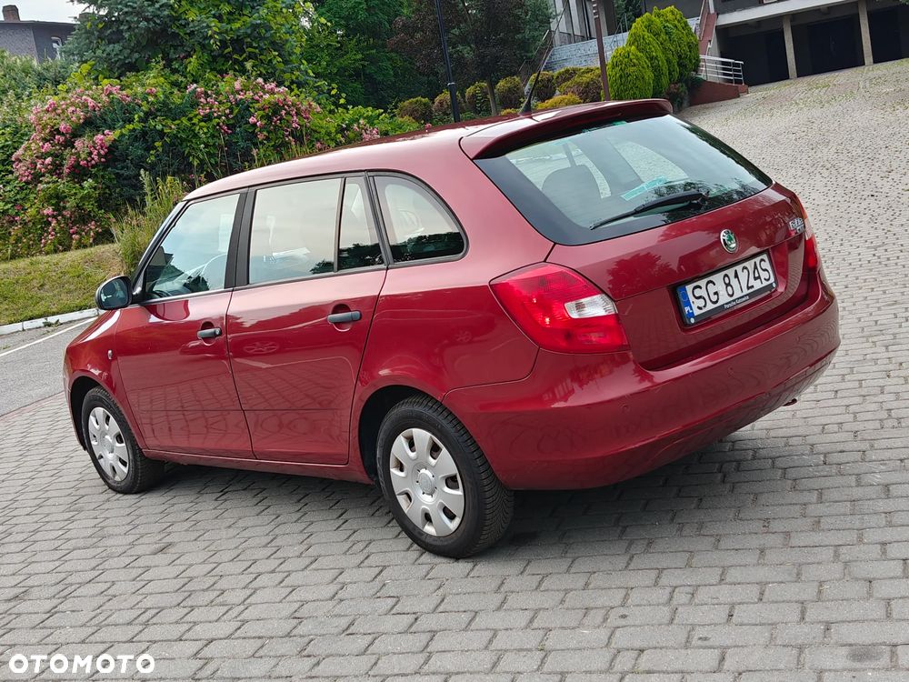 Skoda Fabia 1.4 16V Ambiente - 12