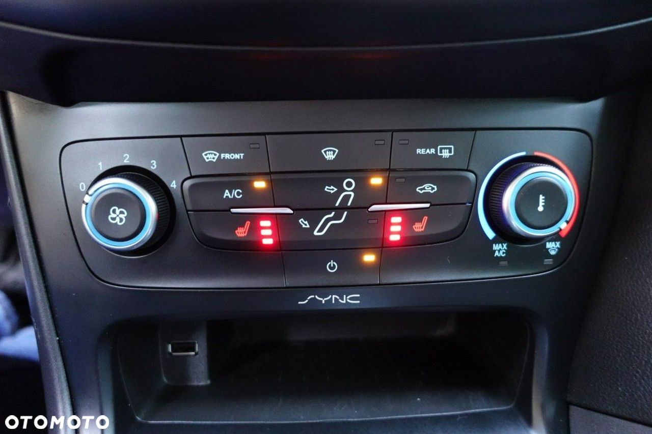 Ford Focus - 19