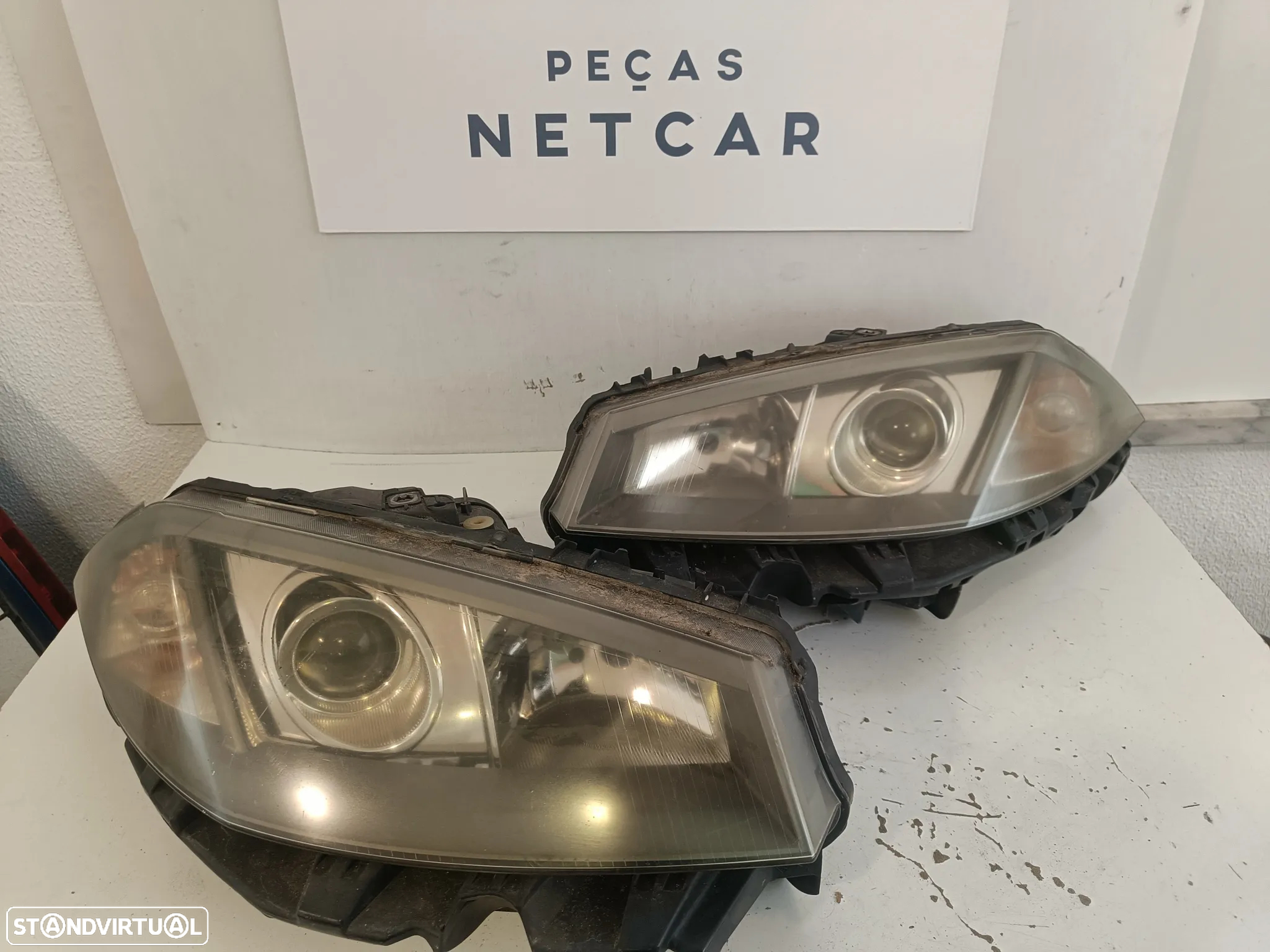 Farol optica xenon Renault Megane 2 2004 - 3