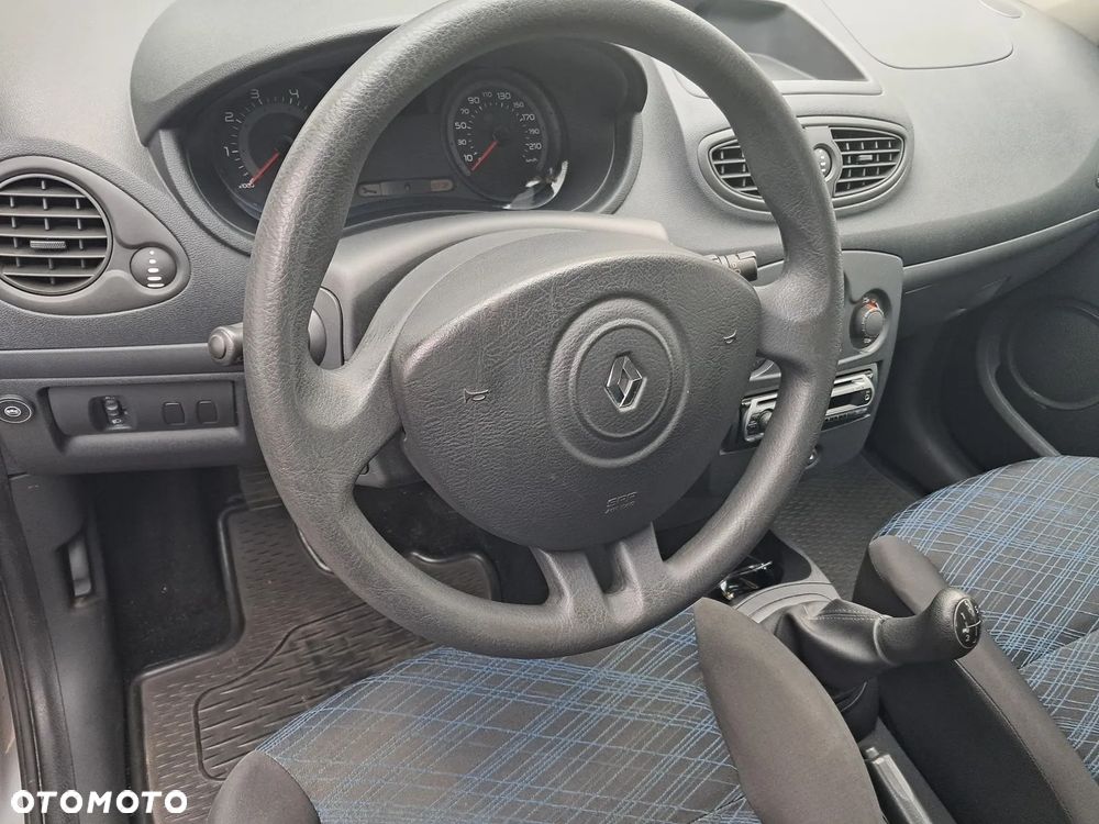 Renault Clio 1.2 16V Wind - 7