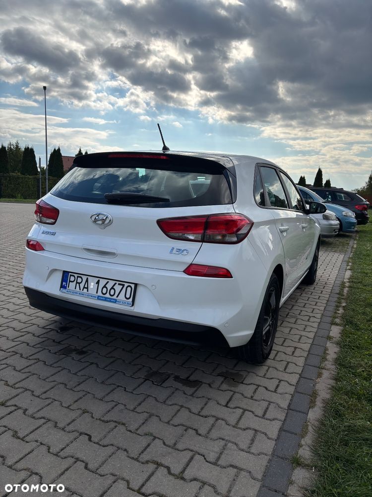 Hyundai i30 1.4 Comfort - 5