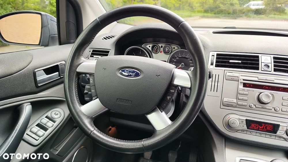 Ford Kuga 2.0 TDCi Titanium - 28