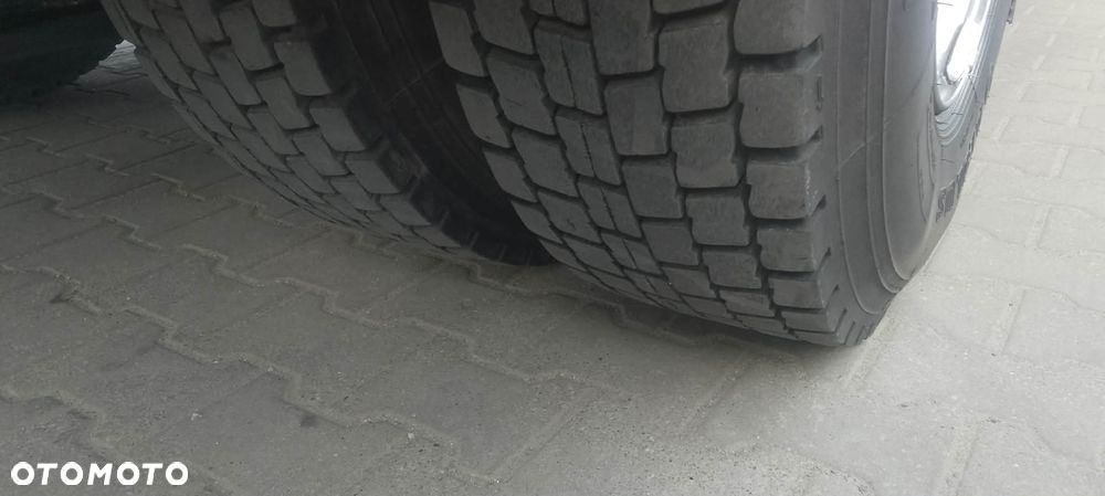 Renault Premium 280 - 15