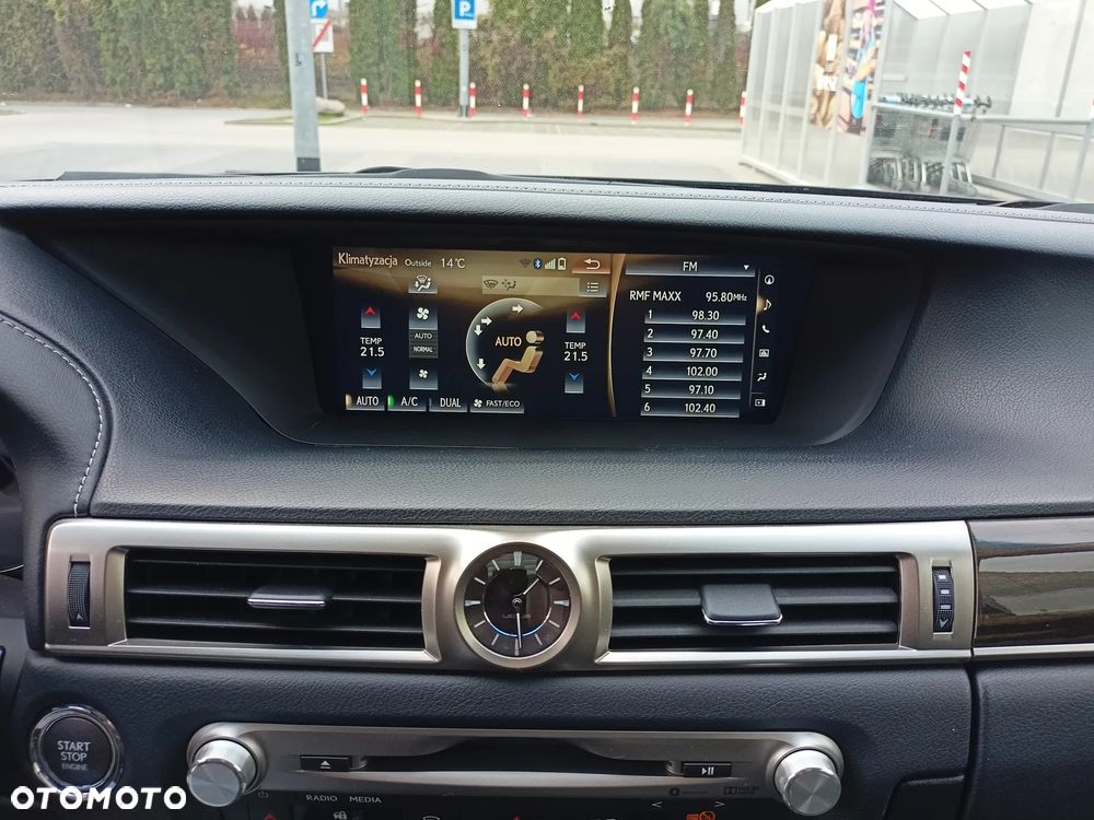 Lexus GS 200t / 300 Elegance - 20