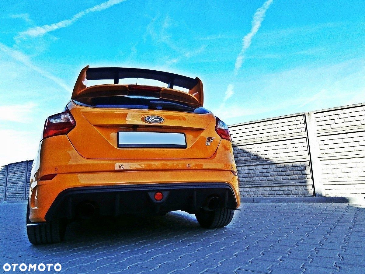 FORD FOCUS MK3 3-5D RS SPOILER NA KLAPE NOWOŚĆ - 1