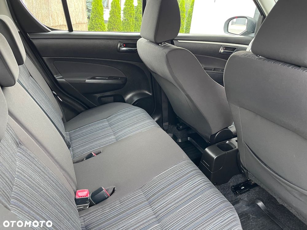 Suzuki Swift 1.2 4x4 Club - 31
