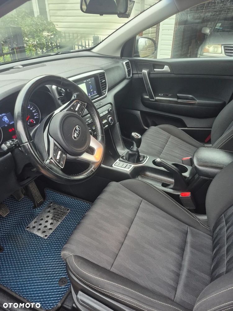 Kia Sportage 1.6 GDI Black Edition 2WD - 16