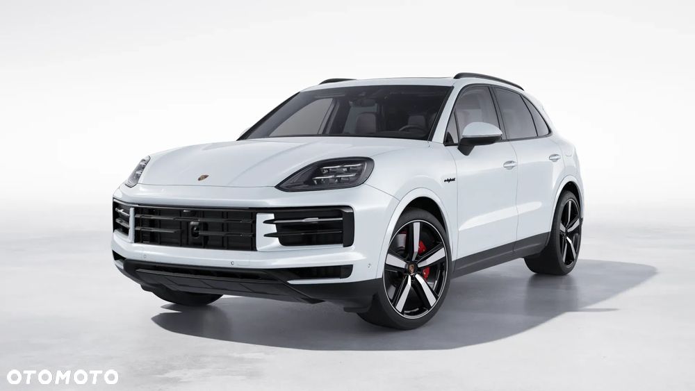 Porsche Cayenne Coupe GTS - 12
