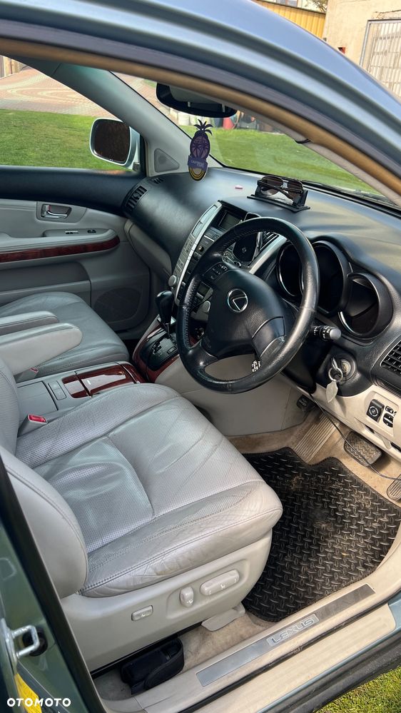 Lexus RX 300 Executive - 4