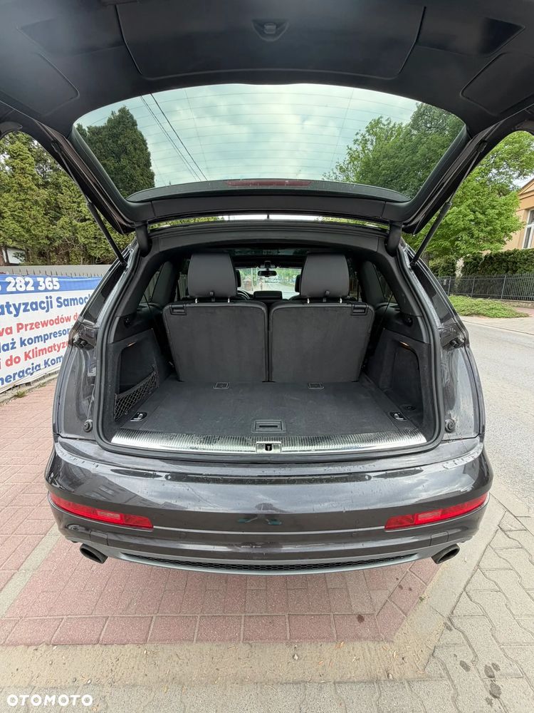 Audi Q7 - 8