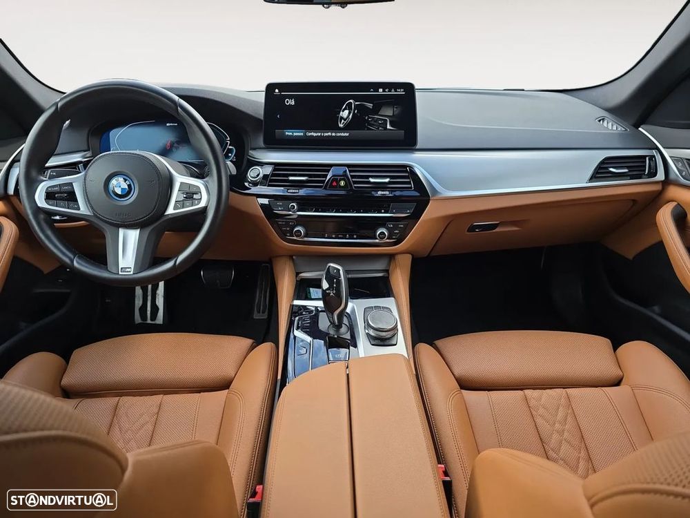 BMW 530 e Pack M - 11