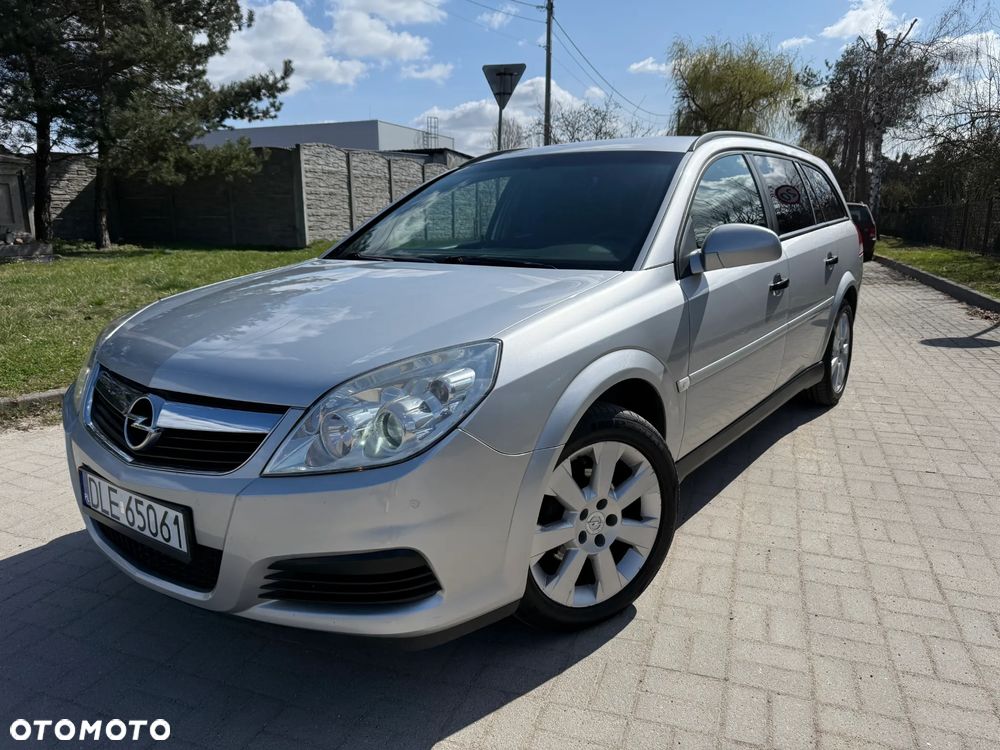 Opel Vectra 1.9 CDTI Business Sport - 1