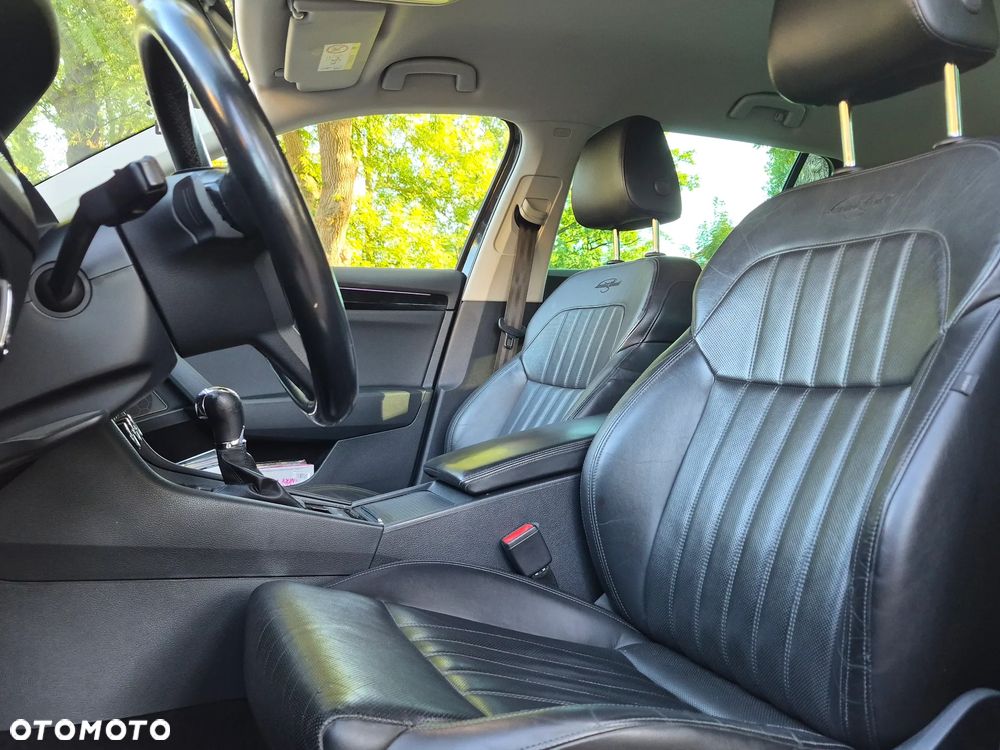 Skoda Superb 2.0 TDI 4x4 L&K DSG - 6