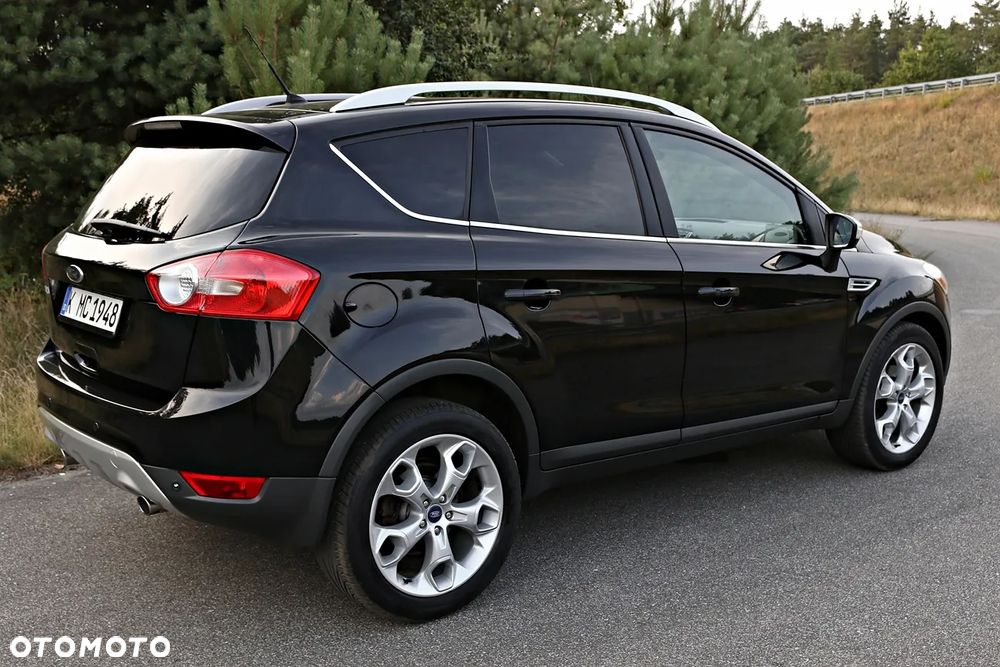 Ford Kuga 2.0 TDCi 2x4 Titanium - 21