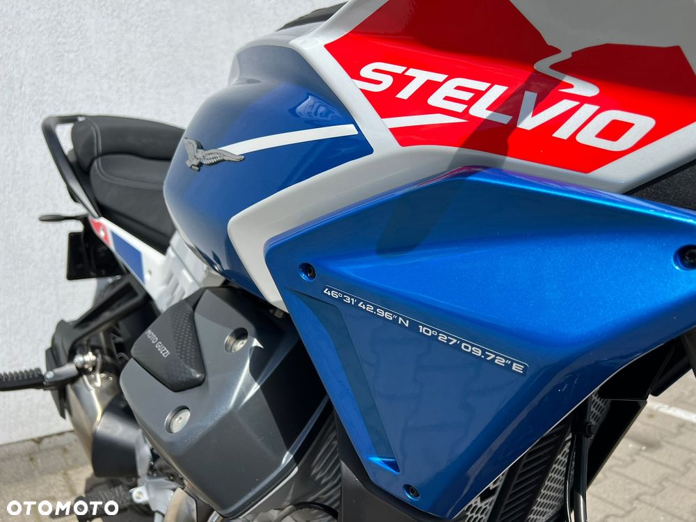 Moto Guzzi Stelvio - 10