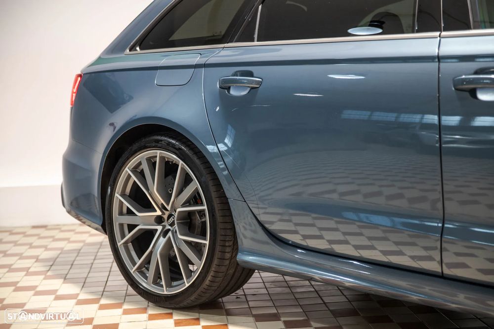 Audi RS6 Avant 4.0 TFSi Plus quattro Tiptronic - 9
