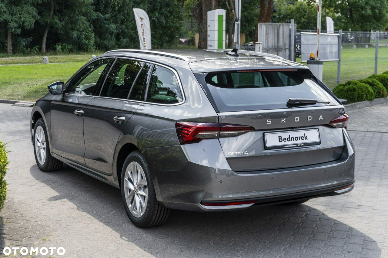 Skoda Octavia - 10