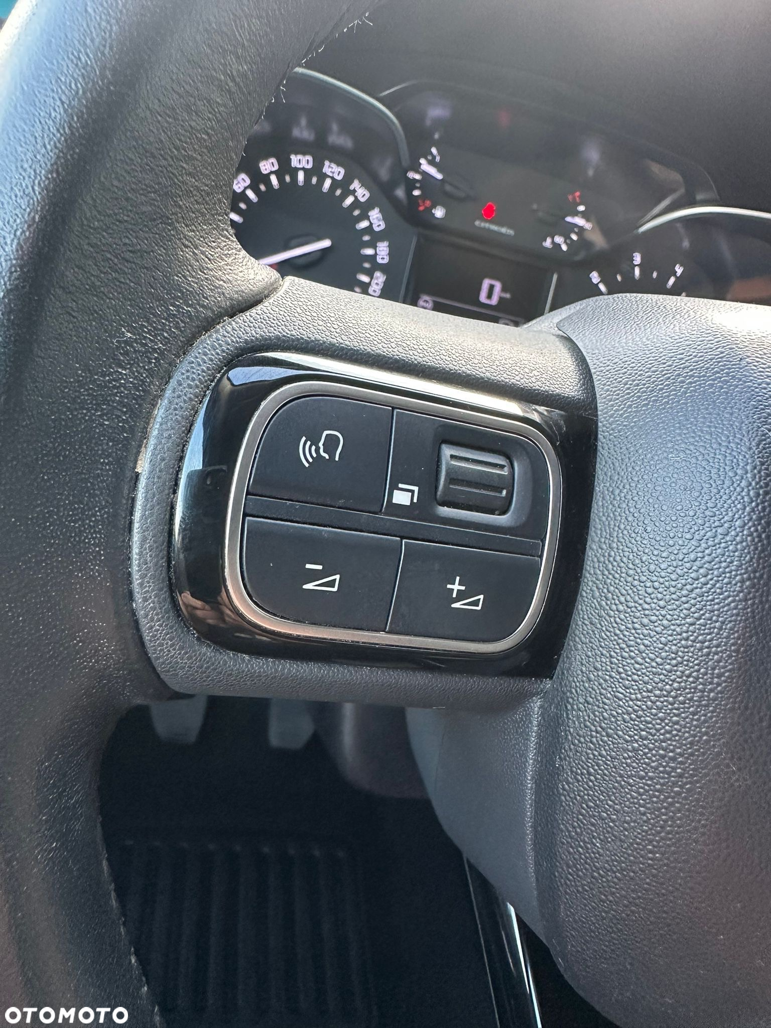 Citroën C3 1.2 PureTech Max - 17