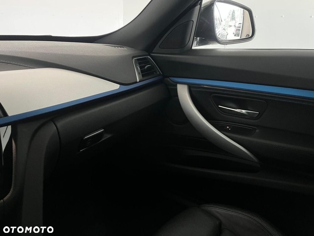 BMW Seria 3 320i GPF M Sport - 26