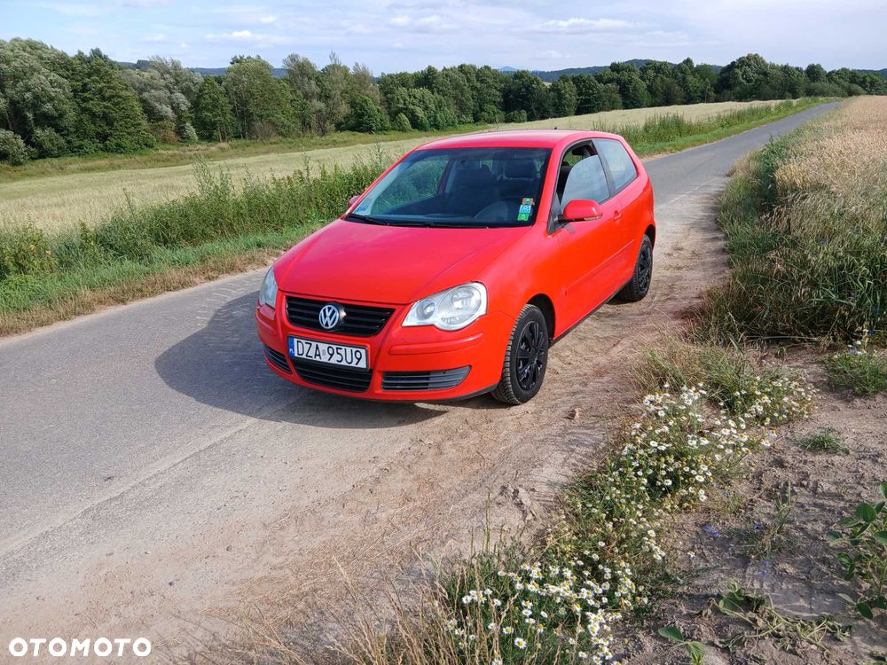 Volkswagen Polo - 2