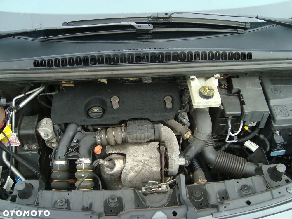 Peugeot 3008 - 16
