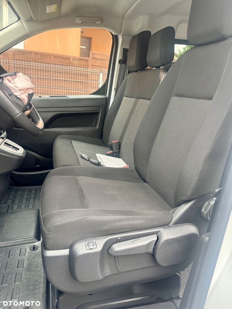 Opel Vivaro - 19