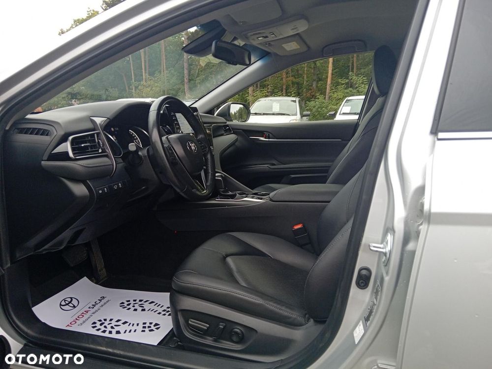 Toyota Camry 2.5 Hybrid Comfort CVT - 15