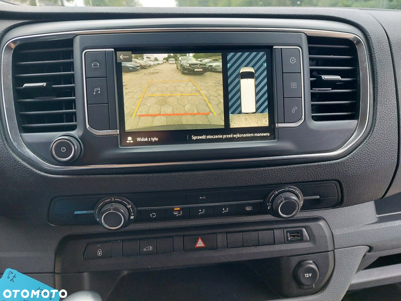 Opel Vivaro - 22