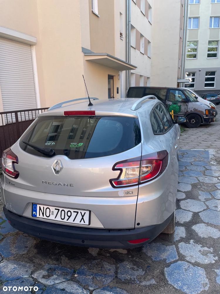 Renault Megane 1.5 dCi Authentique - 5