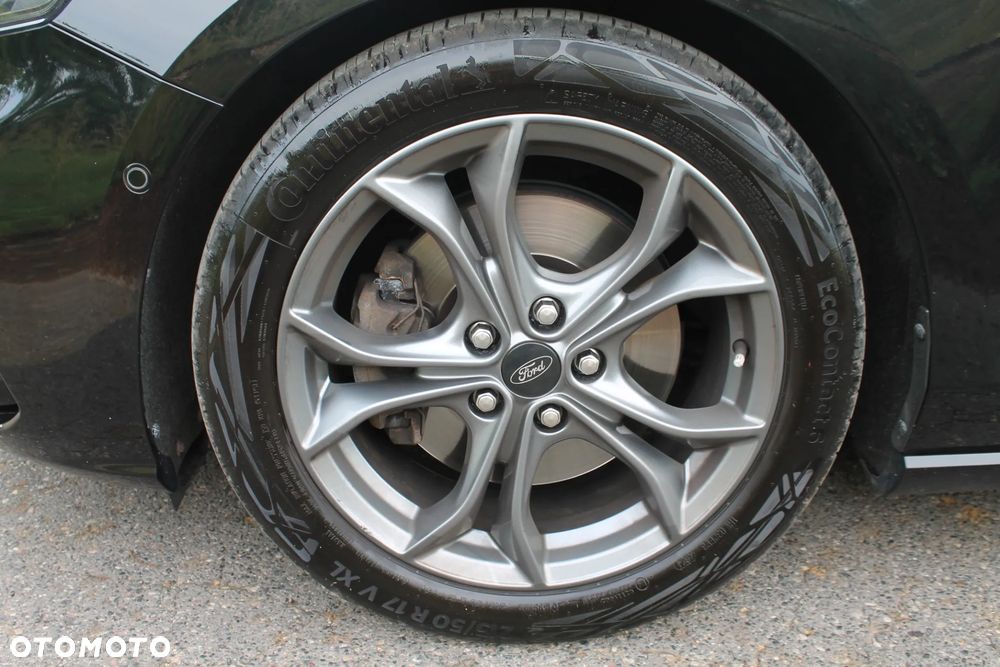 Ford Focus 1.5 EcoBlue Start-Stopp-System ST-LINE - 32