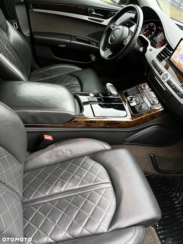 Audi A8 - 16
