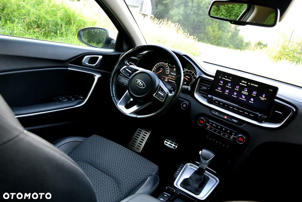 Kia XCeed 1.5 T-GDI Business Line DCT - 19