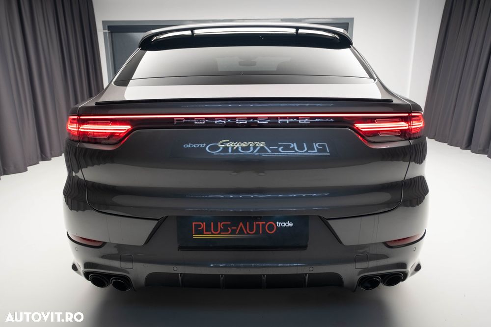 Porsche Cayenne Coupe - 14