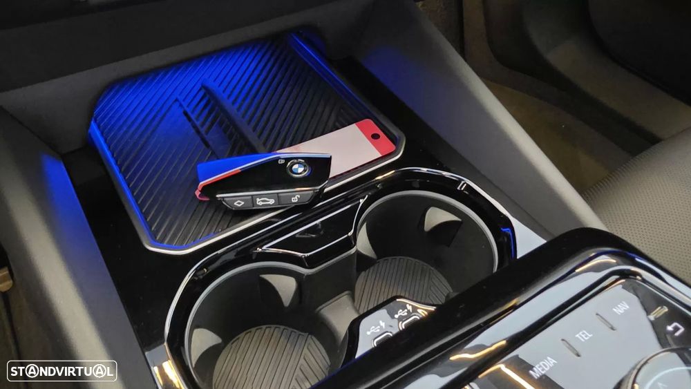 BMW 520 d Pack Desportivo M - 48