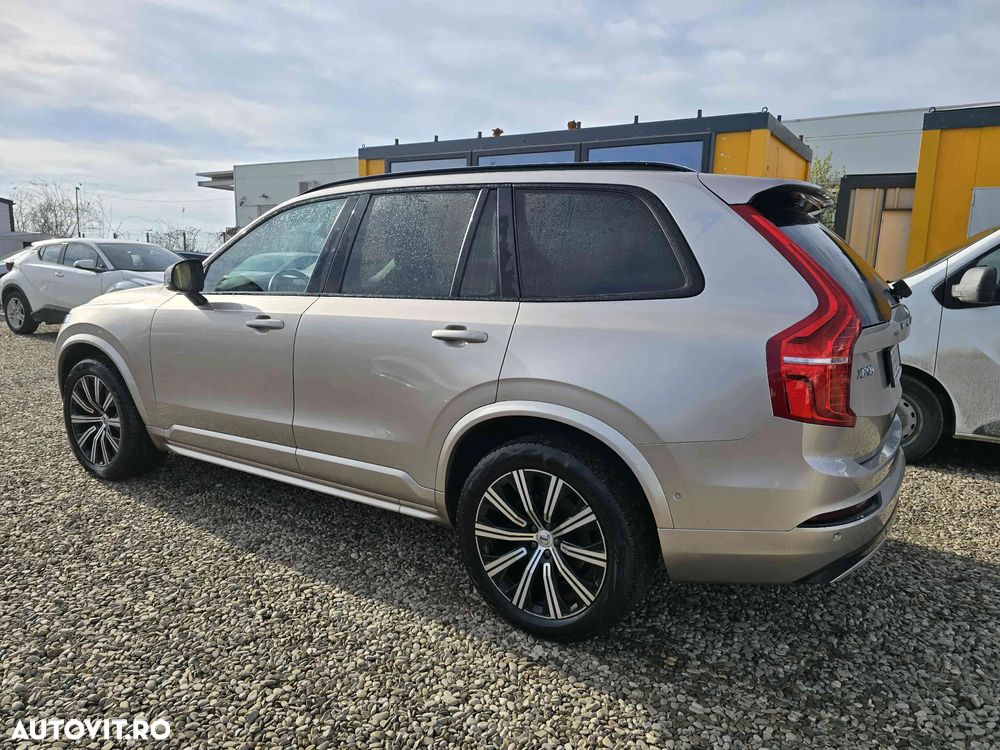 Volvo XC 90 - 5